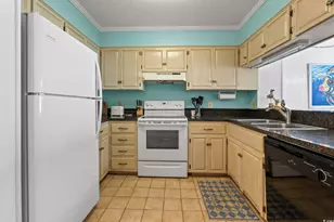 814 N Waccamaw Dr, Murrells Inlet, SC 29576 - Photo 8