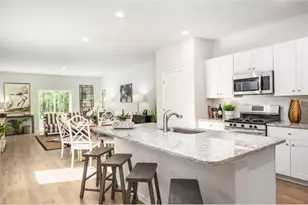 560 Runaway Train Dr, Loris, SC 29569 - Photo 2