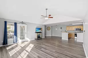 4654 Fringetree Dr, Murrells Inlet, SC 29576 - Photo 10