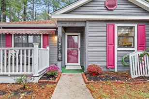 6658 Wisteria Dr, Myrtle Beach, SC 29588 - Photo 2