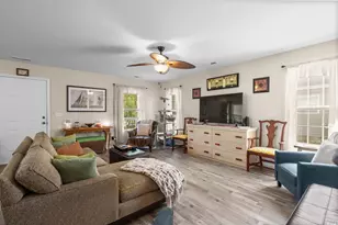 305 Woodrow St, Tabor City, NC 28463 - Photo 10