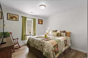 305 Woodrow St, Tabor City, NC 28463 - Photo 32