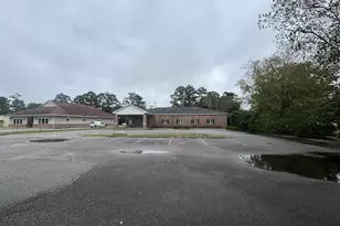 712 N Fraser St, Georgetown, SC 29440 - Photo 1