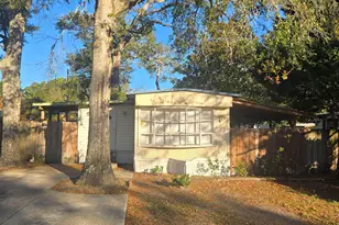 4513 Pelican St, North Myrtle Beach, SC 29582 - Photo 1