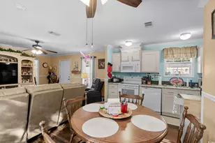 34 Shamrock Cir, Garden City, SC 29576 - Photo 8