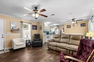 34 Shamrock Cir, Garden City, SC 29576 - Photo 6