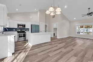 3126 Hugo Rd, Conway, SC 29527 - Photo 6