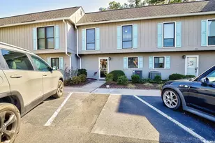 910 Villa Dr, North Myrtle Beach, SC 29582 - Photo 1