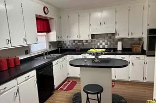 1411 E Harrison St, Dillon, SC 29536 - Photo 12