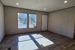 2006 Warren's Loop, Marion, SC 29571 - Photo 4