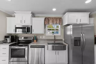 40 Shamrock Cir, Murrells Inlet, SC 29576 - Photo 6