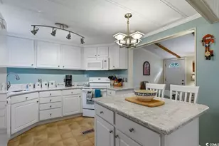 1021 S Marlin St, Murrells Inlet, SC 29576 - Photo 10