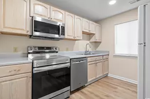 400 Myrtle Greens Dr, Conway, SC 29526 - Photo 8