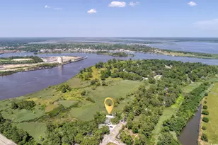 610 Bayview Dr, Georgetown, SC 29440 - Photo 22