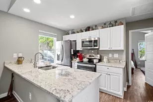 610 Bayview Dr, Georgetown, SC 29440 - Photo 8