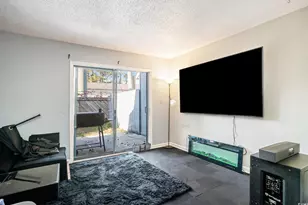 601 38th Ave N, Myrtle Beach, SC 29577 - Photo 6