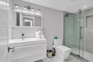 305 21st Ave S, Myrtle Beach, SC 29577 - Photo 14