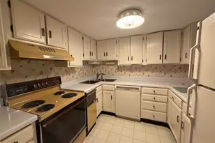 7601 N Ocean Blvd, Myrtle Beach, SC 29572 - Photo 16
