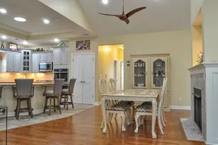 352 Arlington Cir, Murrells Inlet, SC 29576 - Photo 16