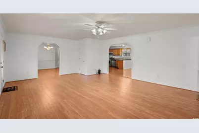 501 Cloverfield Ln., Conway, SC 29526 - Photo 4