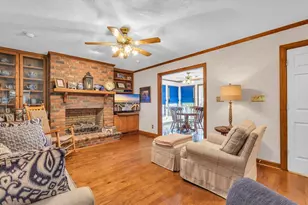 412 Carolina Dr, Loris, SC 29569 - Photo 4