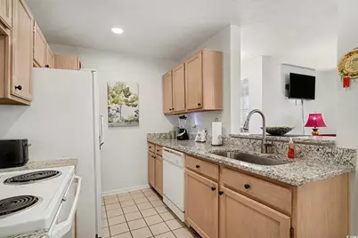 140 Spanish Oak Ct. #E, Surfside Beach, SC 29575 - Photo 8