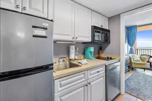 201 74th Ave N, Myrtle Beach, SC 29572 - Photo 6