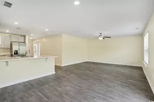 211 Pine Forest Dr, Conway, SC 29526 - Photo 6