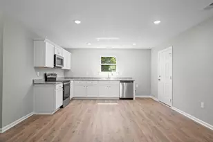 210 Nu-Shell St, Georgetown, SC 29440 - Photo 8