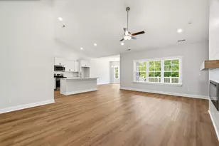 5145 Water Breeze Ct, Myrtle Beach, SC 29588 - Photo 2
