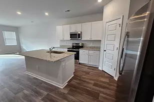 2092 Wild Indigo Circle NW, Calabash, NC 28467 - Photo 4