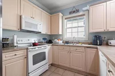 4847 Luster Leaf Circle #301, Myrtle Beach, SC 29577 - Photo 10