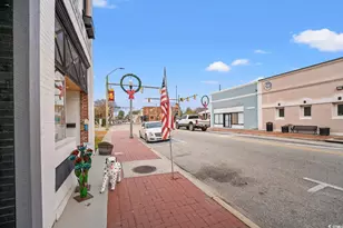 222 E Wine St, Mullins, SC 29574 - Photo 40