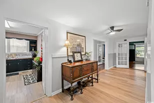 222 E Wine St, Mullins, SC 29574 - Photo 18