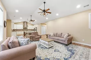 214 Carolina Dr, Loris, SC 29569 - Photo 10