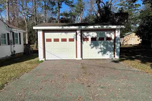 404 E Andrews St, Hemingway, SC 29554 - Photo 2