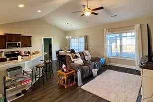 117 Baylee Cir, Galivants Ferry, SC 29544 - Photo 4