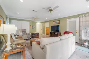 6674 Wisteria Dr, Myrtle Beach, SC 29588 - Photo 10