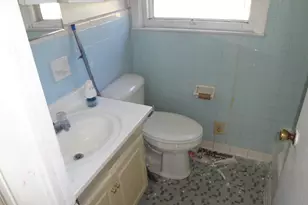 105 E Cherry St, Andrews, SC 29510 - Photo 6