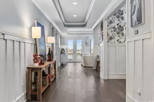 636 N Creekside Dr, Garden City, SC 29576 - Photo 4