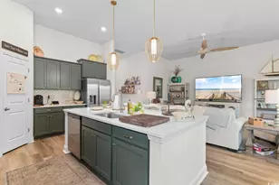 3211 Sutherland Dr, Little River, SC 29566 - Photo 10