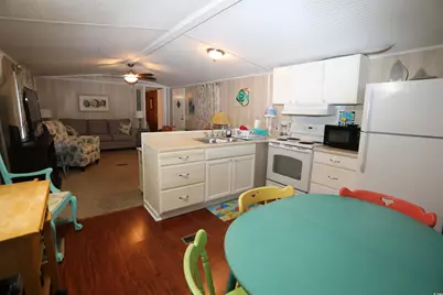724 1st St., Garden City, SC 29576 - Photo 16