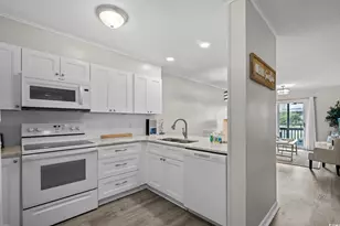 9501 Shore Dr, Myrtle Beach, SC 29572 - Photo 10