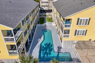 1425 N Waccamaw Dr, Garden City, SC 29576 - Photo 30