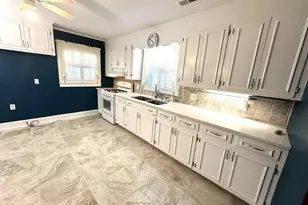 217 Smith St, Lake City, SC 29560 - Photo 6