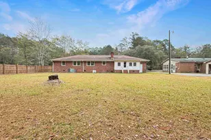 76 Brock St, Georgetown, SC 29440 - Photo 2