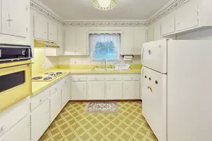 76 Brock St, Georgetown, SC 29440 - Photo 6