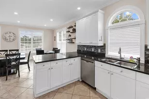 211 21st Ave N, North Myrtle Beach, SC 29582 - Photo 24