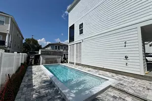 913 S Dogwood Dr S, Surfside Beach, SC 29575 - Photo 4