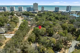 305 Myrtlewood Ct, Myrtle Beach, SC 29572 - Photo 2